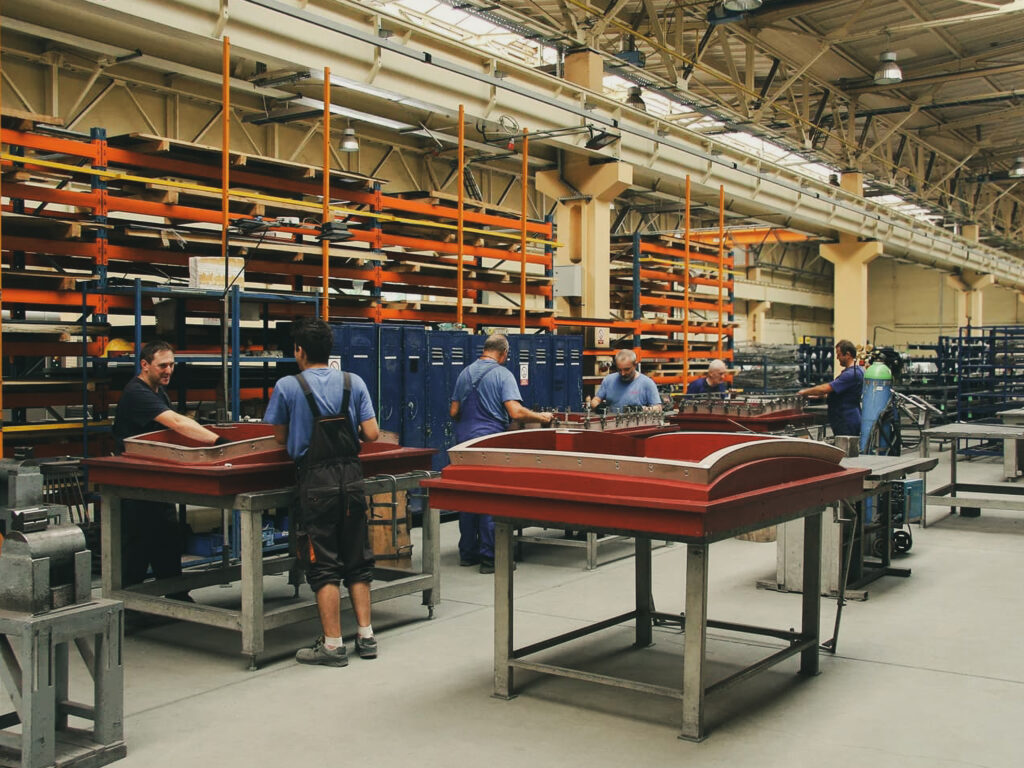 Montaż i kontrola jakości elementów metalowych Starpol