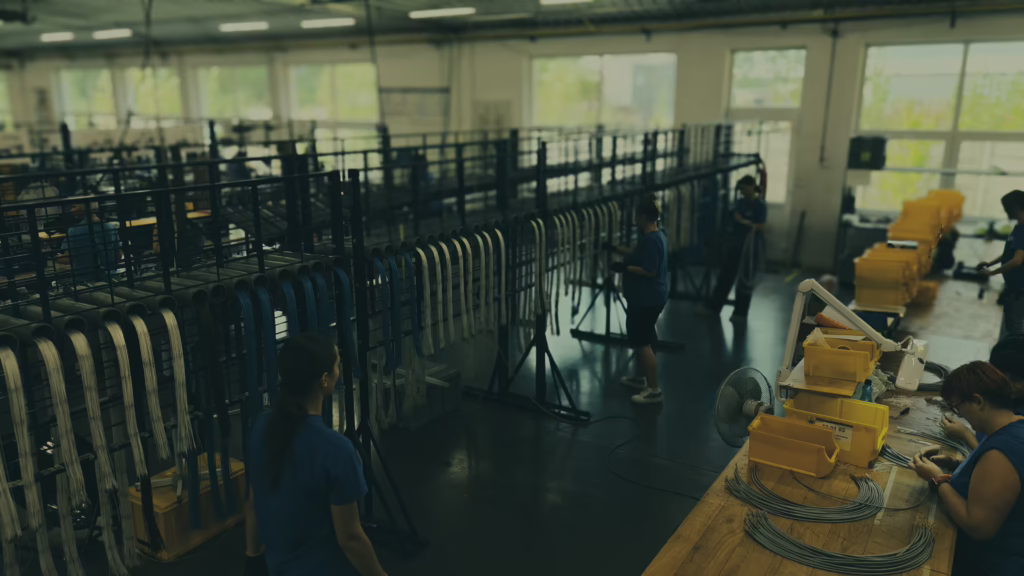 Produkcja wiązek elektrycznych i elementów metalowych Starpol – oferta