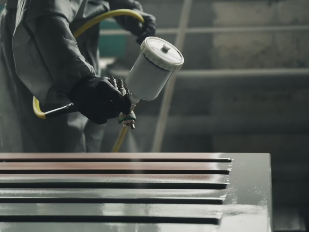 Pokrycia antykorozyjne w Starpol – malowanie kataforetyczne KTL, proszkowe, mokre oraz powłoki cynkowe i cynk-nikiel