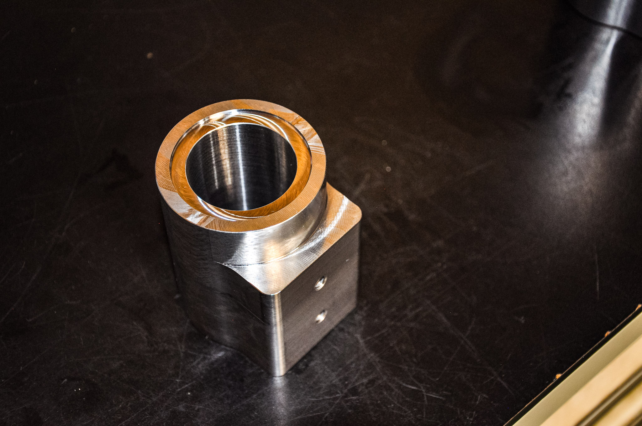 Detal metalowy dla przemysłu maszynowego w STARPOL